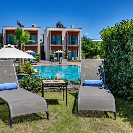Hotel Celeste Bella Luxury & *