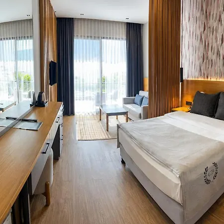 Celeste Bella Luxury &