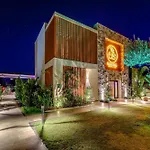 호텔 Celeste Bella Luxury &