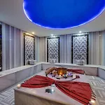 호텔 Celeste Bella Luxury & *