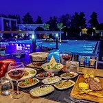 호텔 Celeste Bella Luxury & *