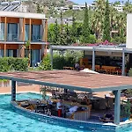 Celeste Bella Luxury & 호텔