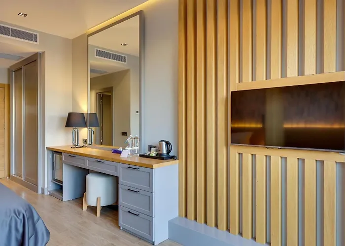 Otel Celeste Bella Luxury & *