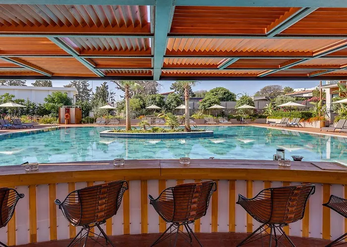 Hotel Celeste Bella Luxury & *